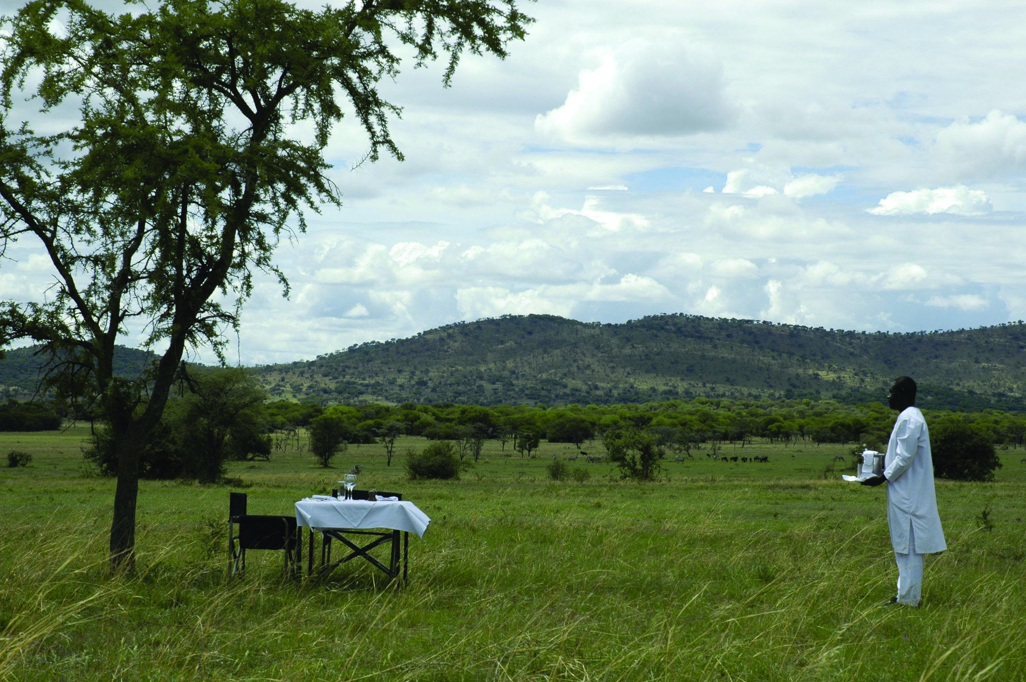 Kirawira Serena Camp Robanda Restaurant photo